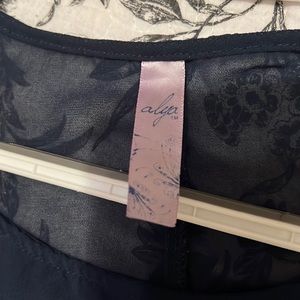 Alya cute see through blouse. Xl